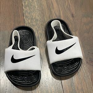 Nike Kids Black and White Slide Sandals